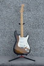 1996 Fender MIJ ST-54 Stratocaster – Sunburst / Maple