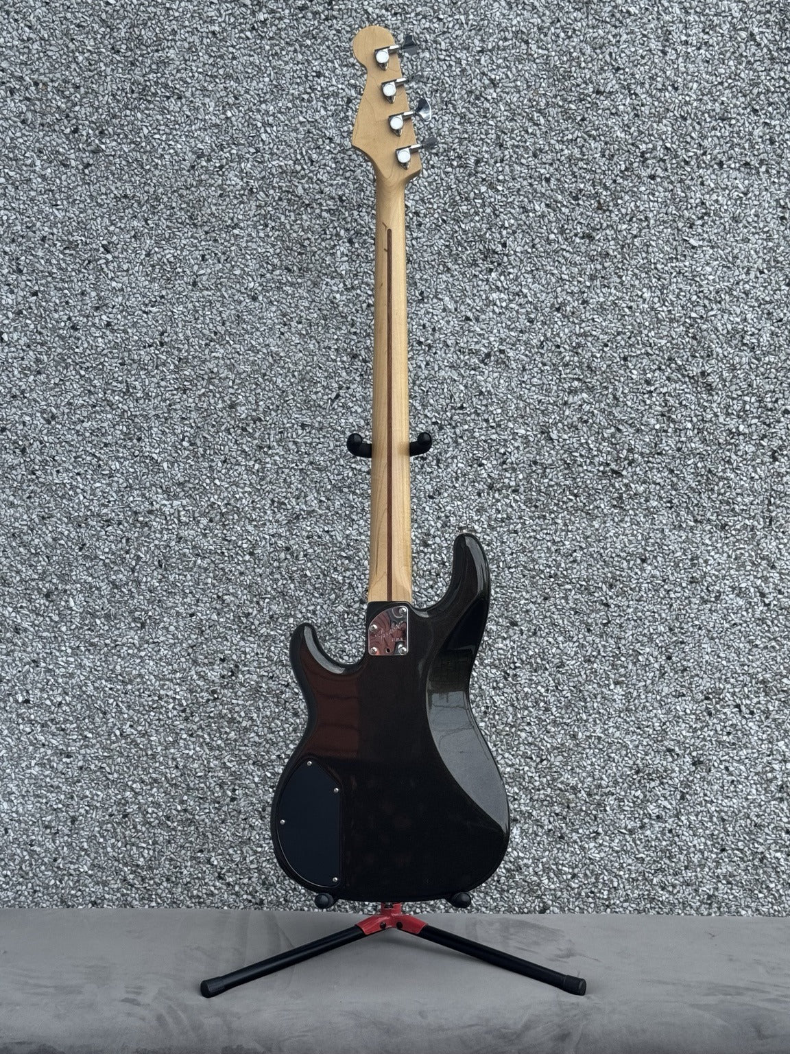 1994 Fender MIJ Precision Bass Lyte Fretless – Montego Black