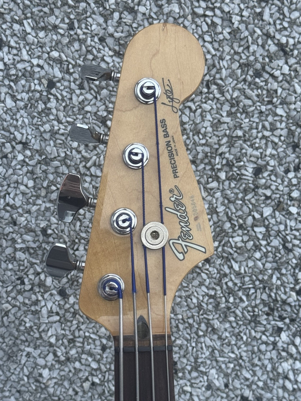 1994 Fender MIJ Precision Bass Lyte Fretless – Montego Black