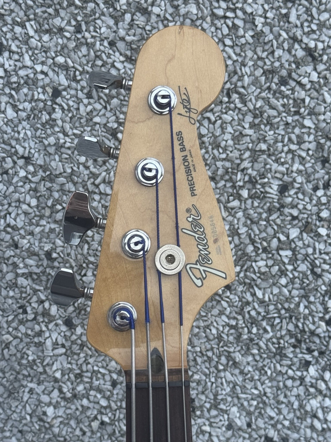 1994 Fender MIJ Precision Bass Lyte Fretless – Montego Black