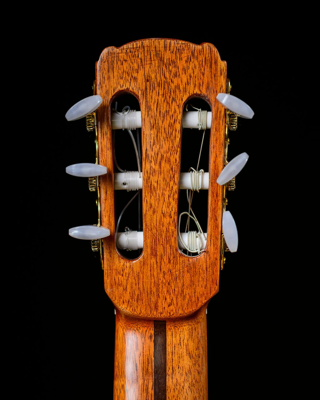 Hans Schmidt 25-02 Handmade Classical Guitar – Engelmann Spruce / Indian Rosewood