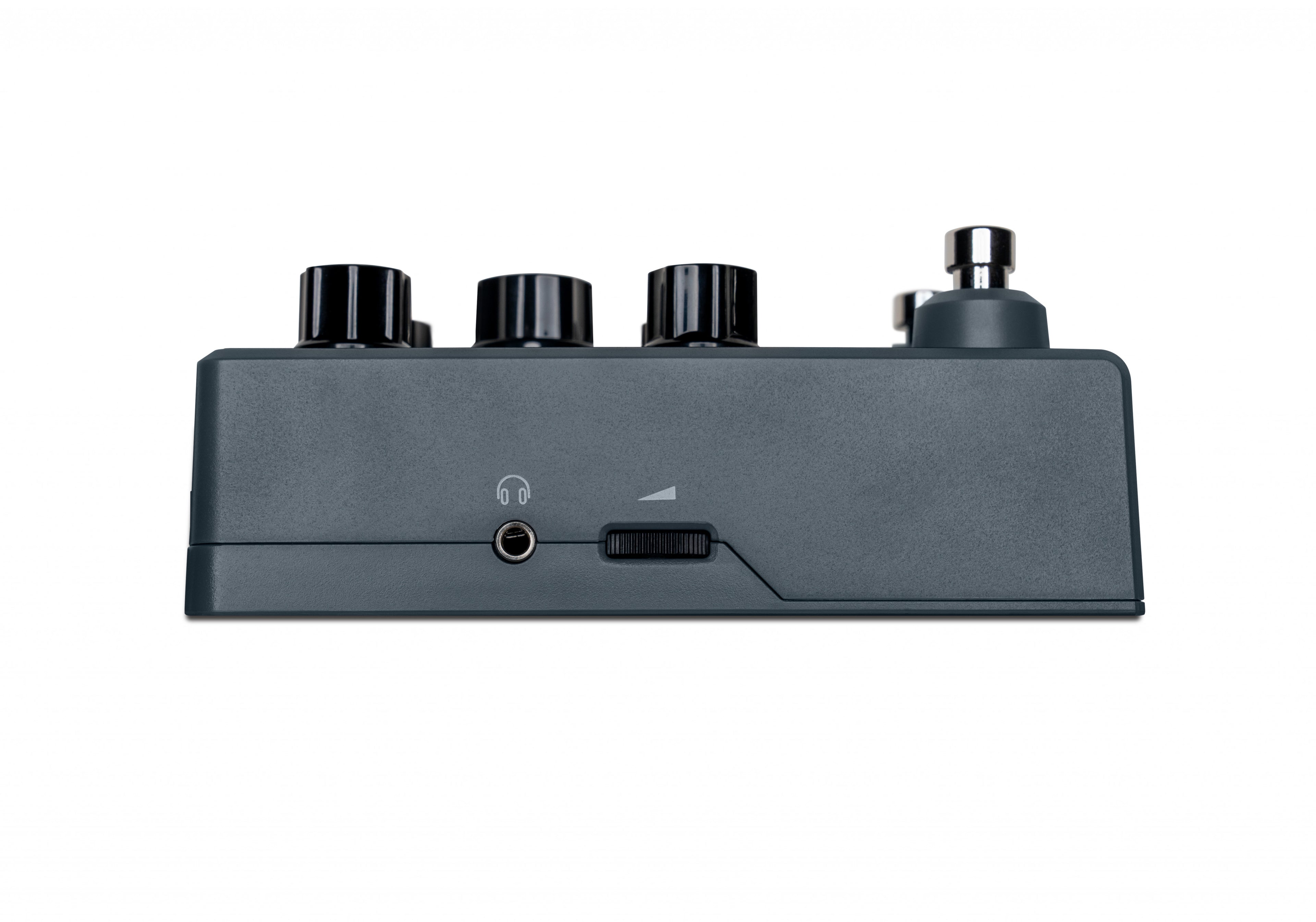 Line 6 POD Express Bass – Ultra-Portable Bass Processor with HX-Derived Tones